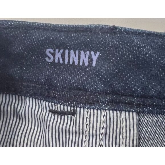 Banana Republic Dark Denim Roll-Up Jean Shorts Size 27 Womens Casual Summer Wear - Picture 11 of 12